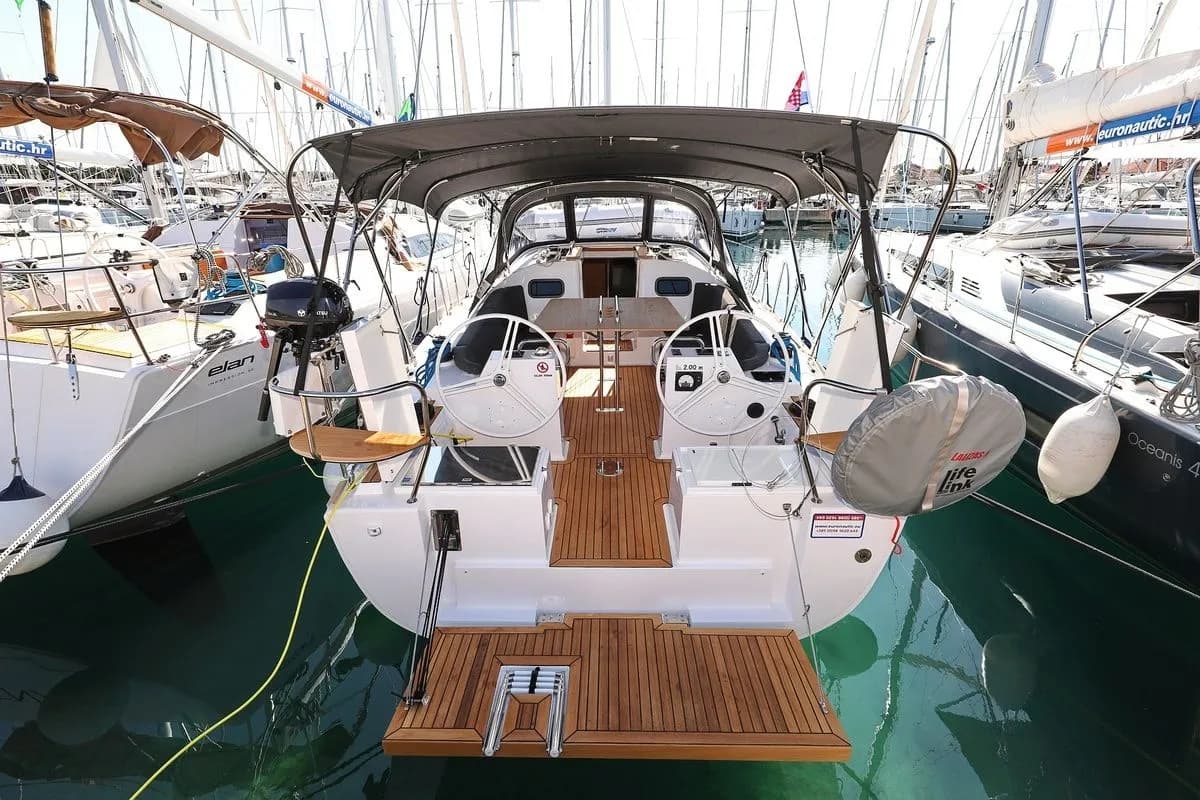 Tekne - Biograd na Moru 11.9m Yelkenli Yat Kiralık