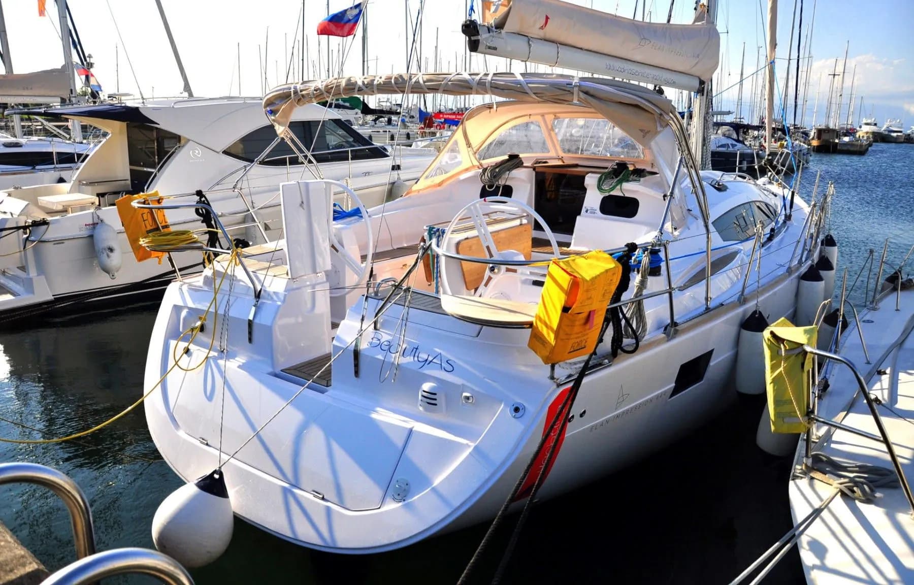 Boat - Charter a 13.85m Boat in Izola