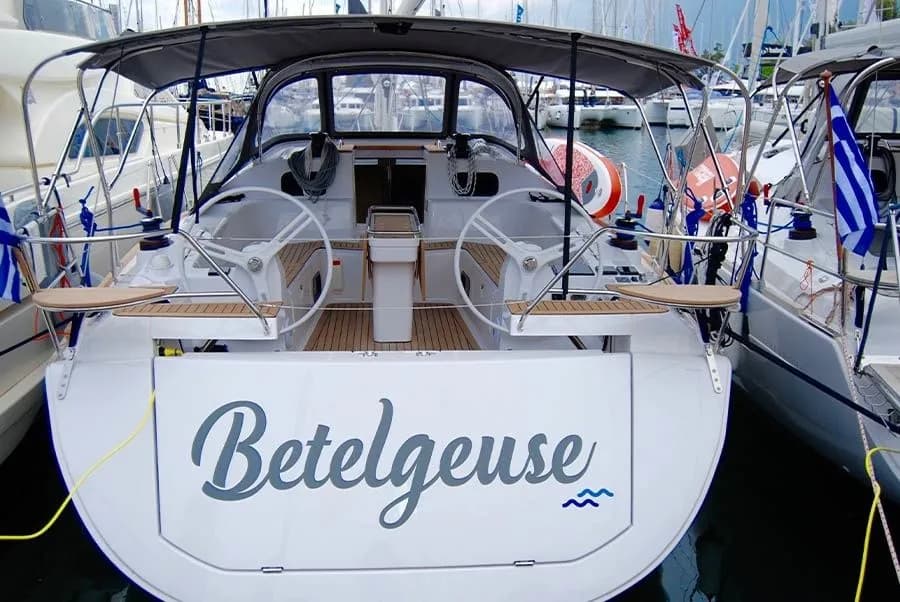 Boat - Rent a 13.85m Sailing Yacht in Athens