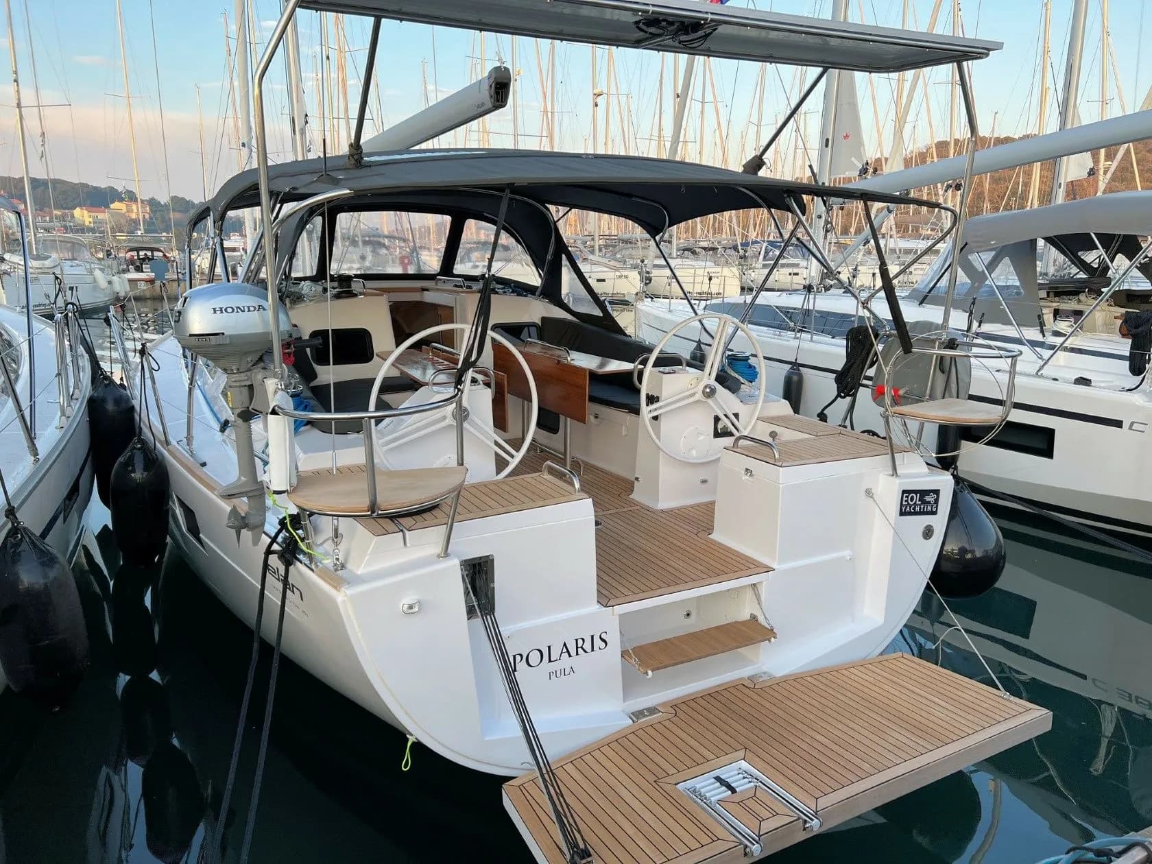 Tekne - Pula Kiralık 3 Kabinli 13.85m Yelkenli Yat