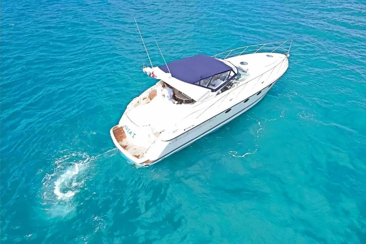 Tekne - La Romana 13.1m Kiralık Fairline 43 Motoryat