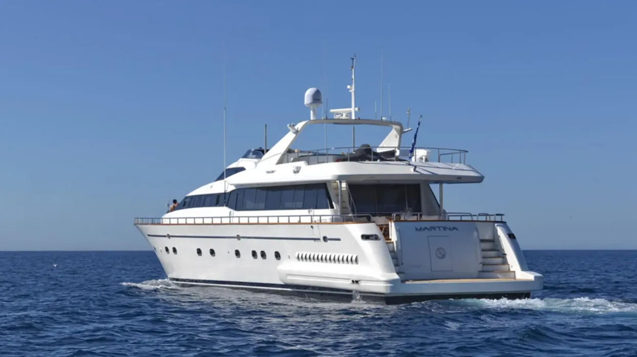 Boat - 30.7m Athens Boat Hire