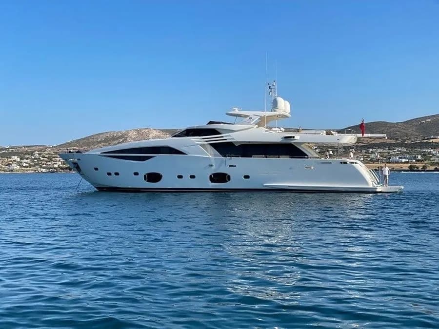 Boat - 30.6m Athens Motor Yacht Ferretti Custom Line 100 Hire