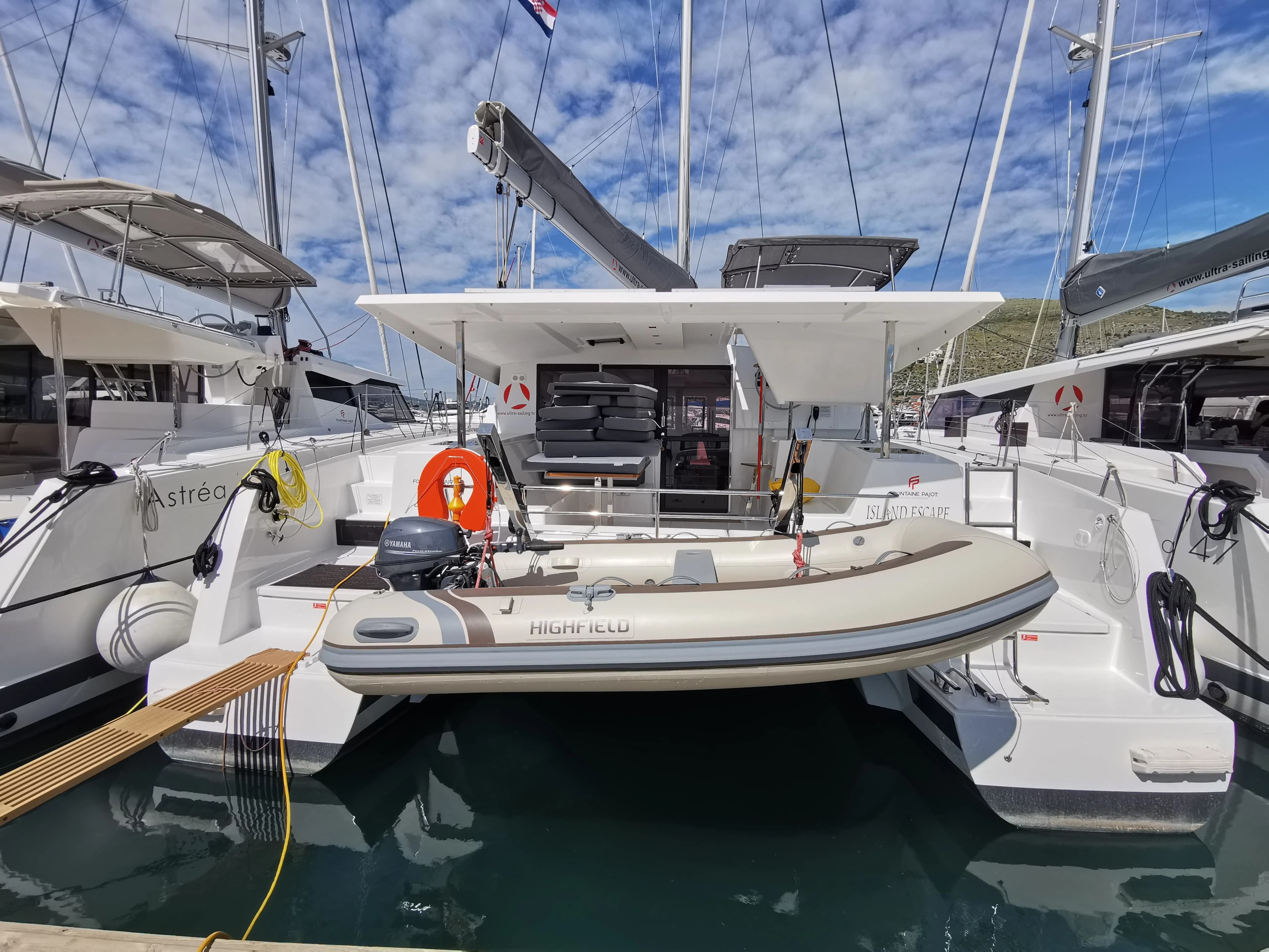 Tekne - Trogir 11.93m Kiralık Fountaine Pajot Isla 40
