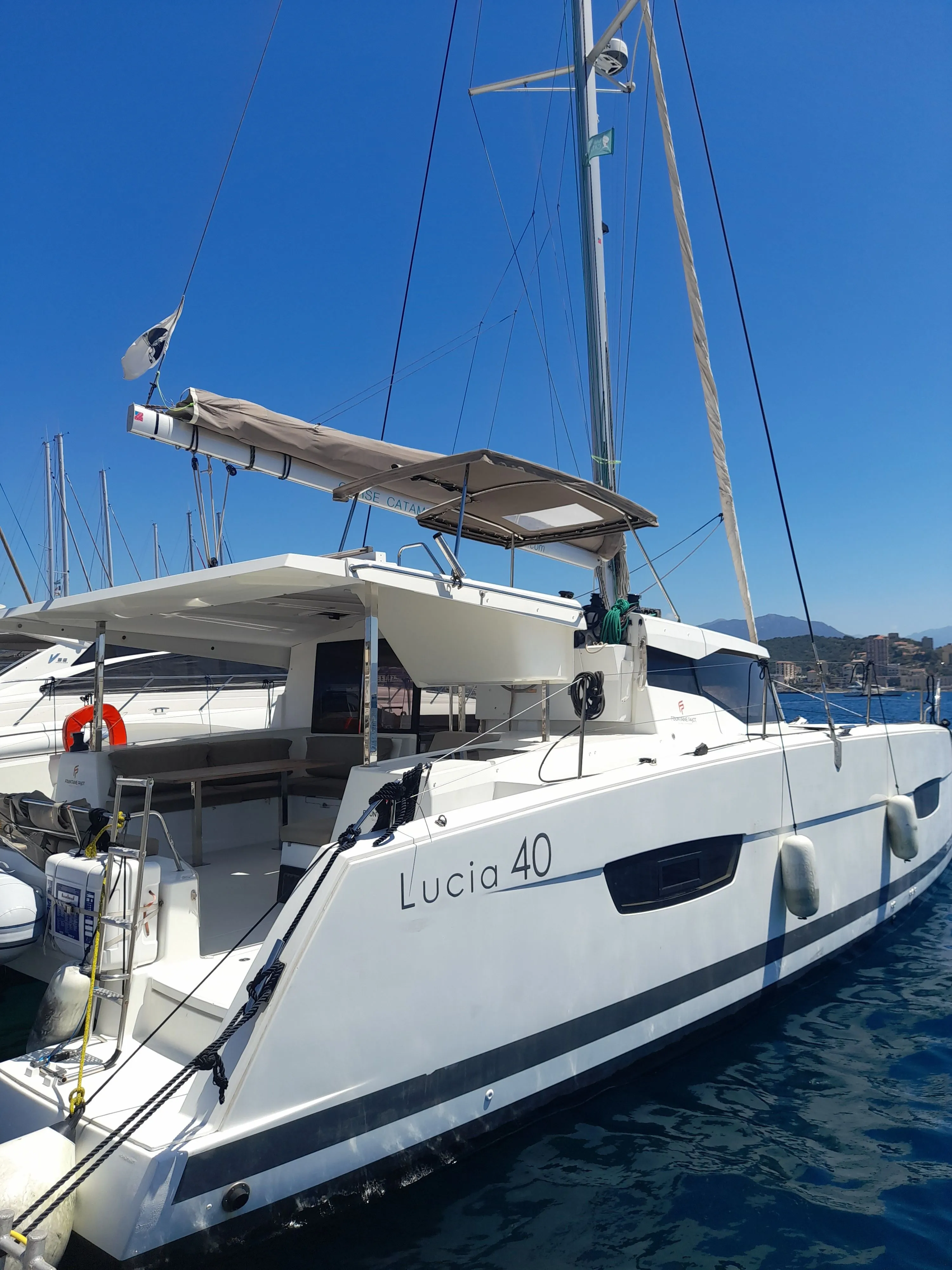 Tekne - Ajaccio Kiralık Fountaine Pajot Lucia 40 11.73m Katamaran