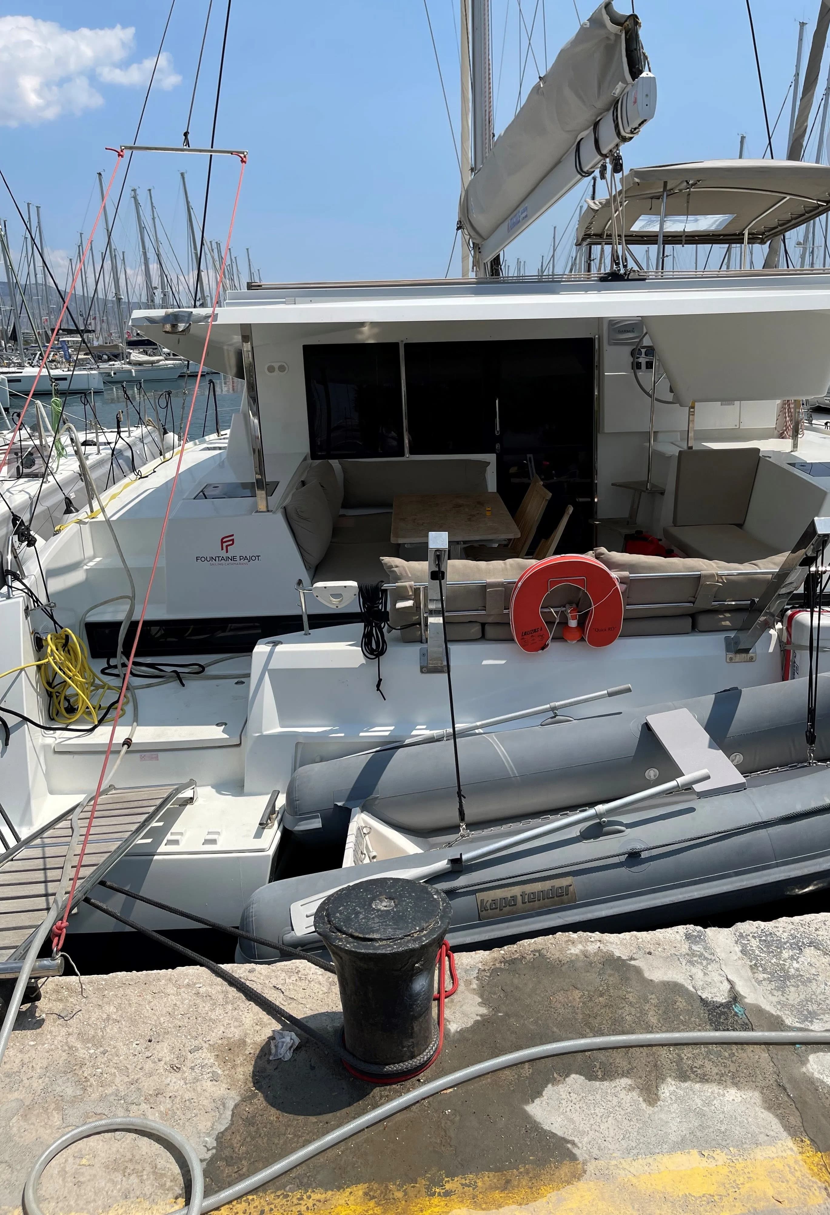 Tekne - Atina Kiralık Fountaine Pajot Lucia 40 12.19m 