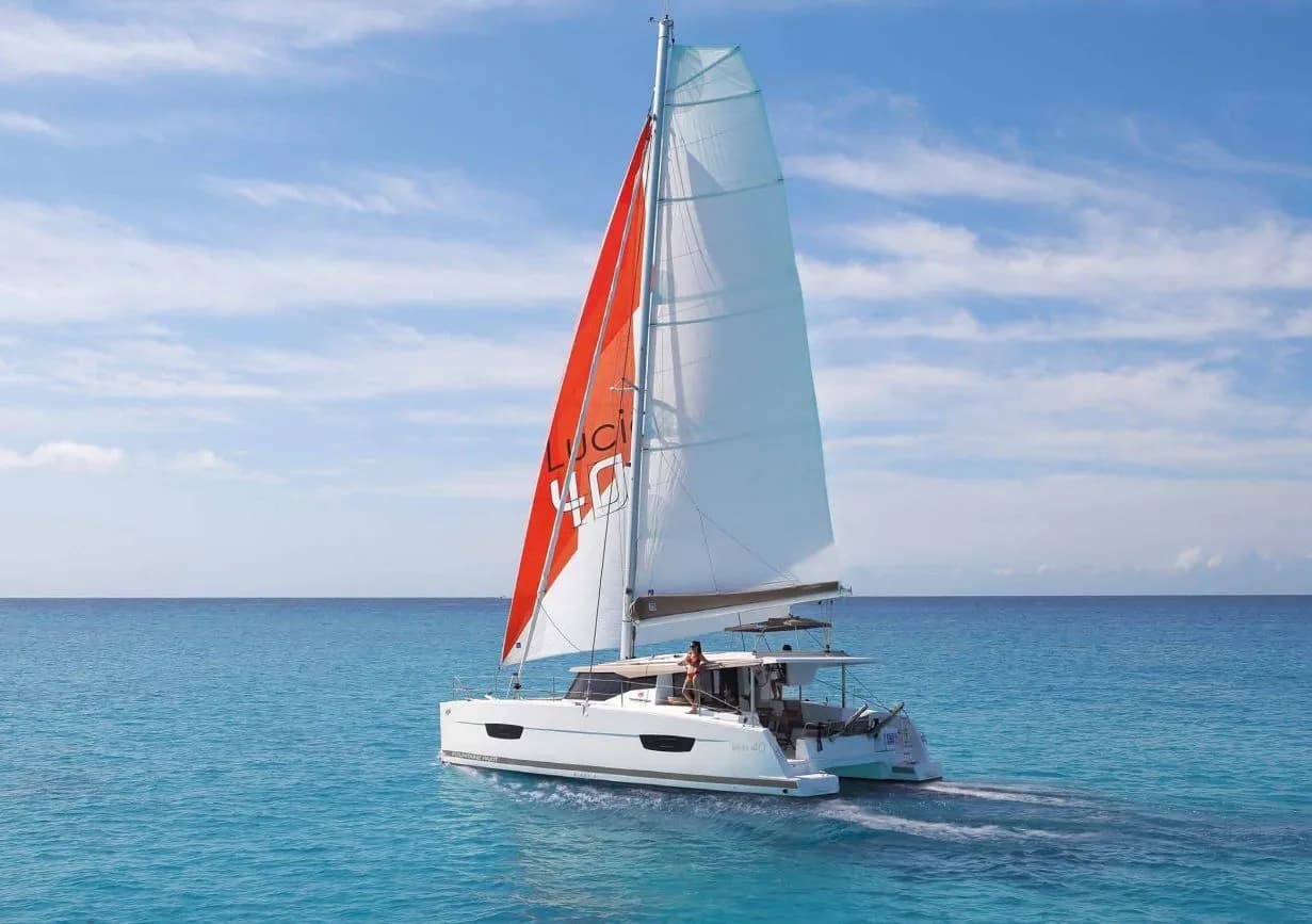 Tekne - Saint Thomas 11.73m Kiralık Katamaran Fountaine Pajot Lucia 40