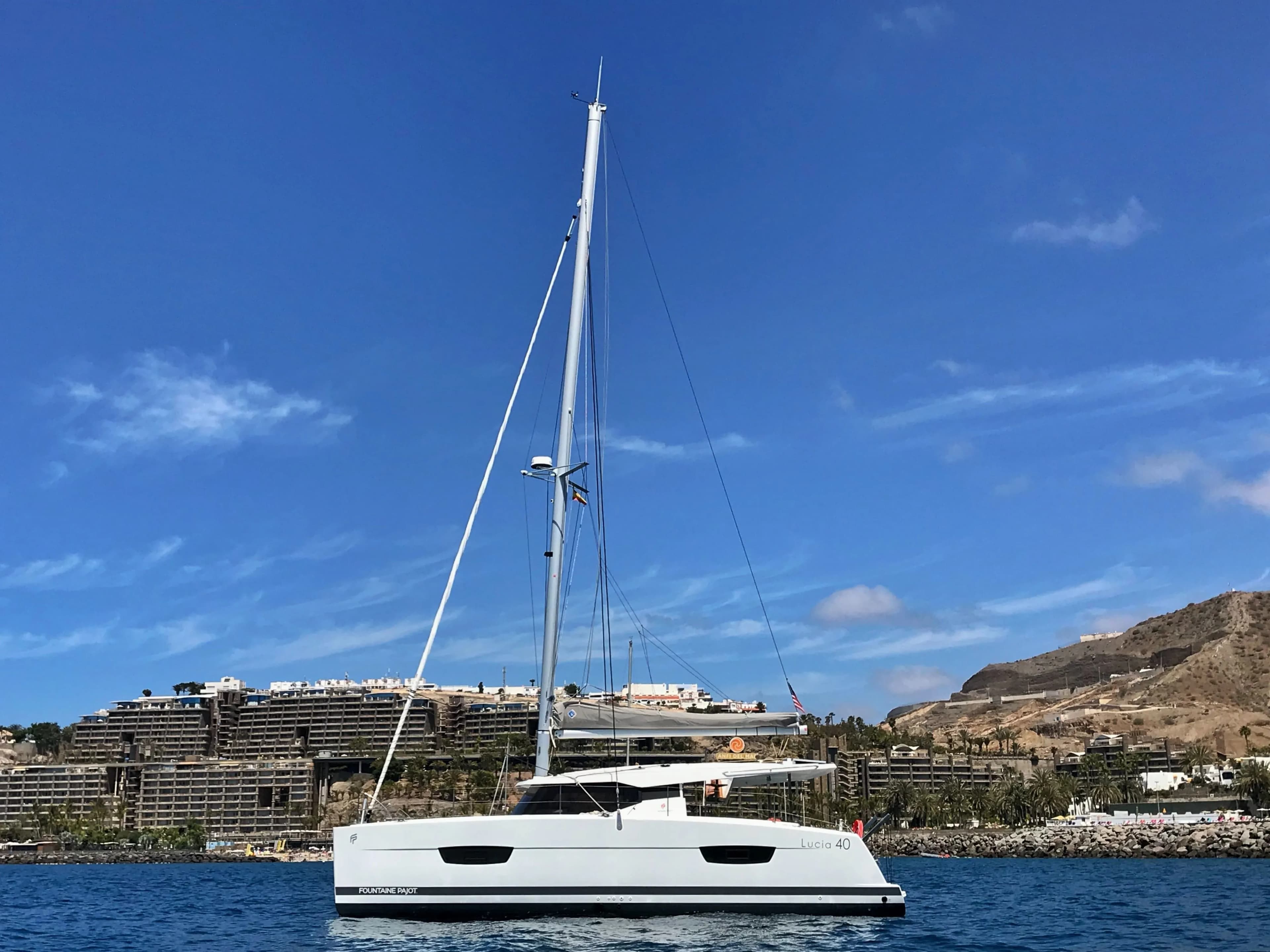 Tekne - San Miguel de Abona Kiralık 4 Kabinli 11.73m Katamaran