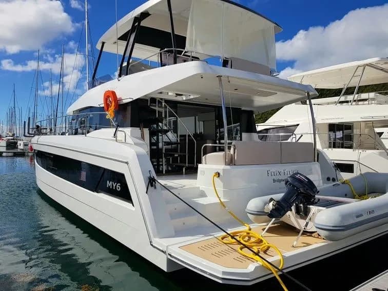 Tekne - Tortola Kiralık 4 Kabinli 14.63m Motorlu katamaran
