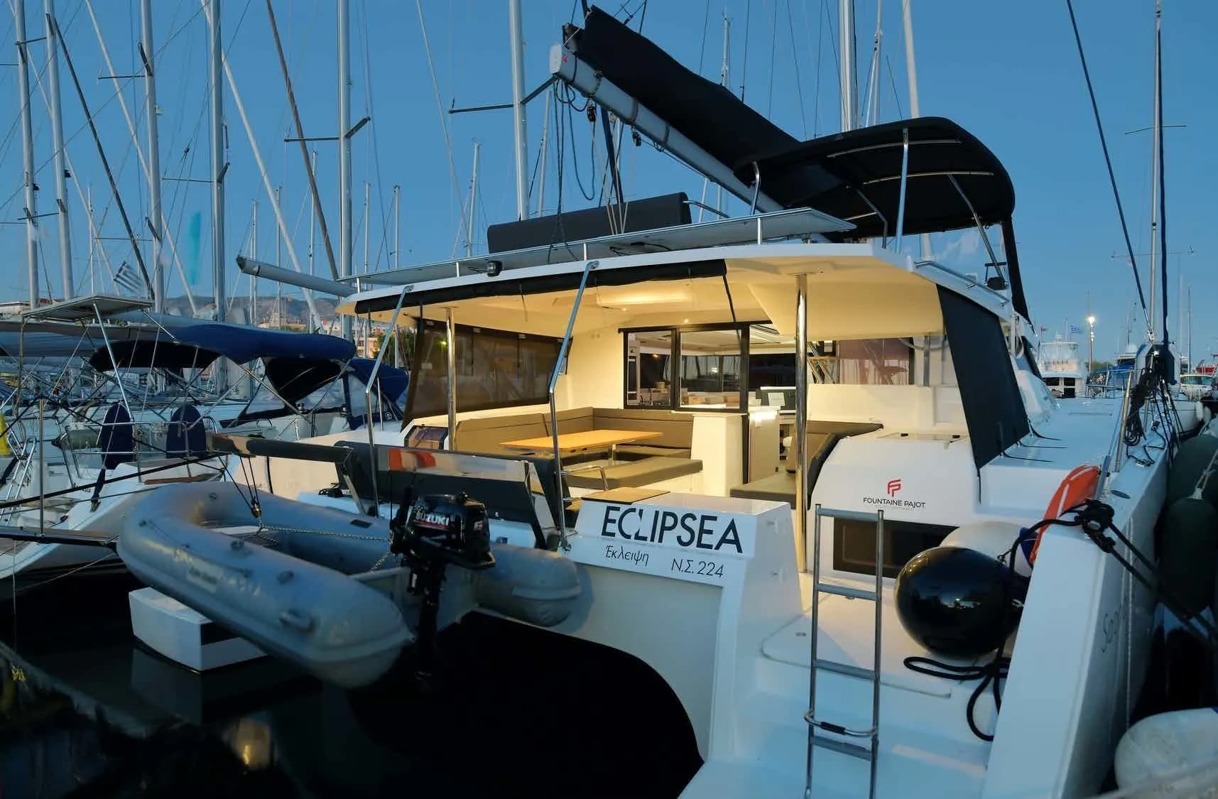 Boat - Rent a 13.94m Fountaine Pajot Saona 47 in Athens