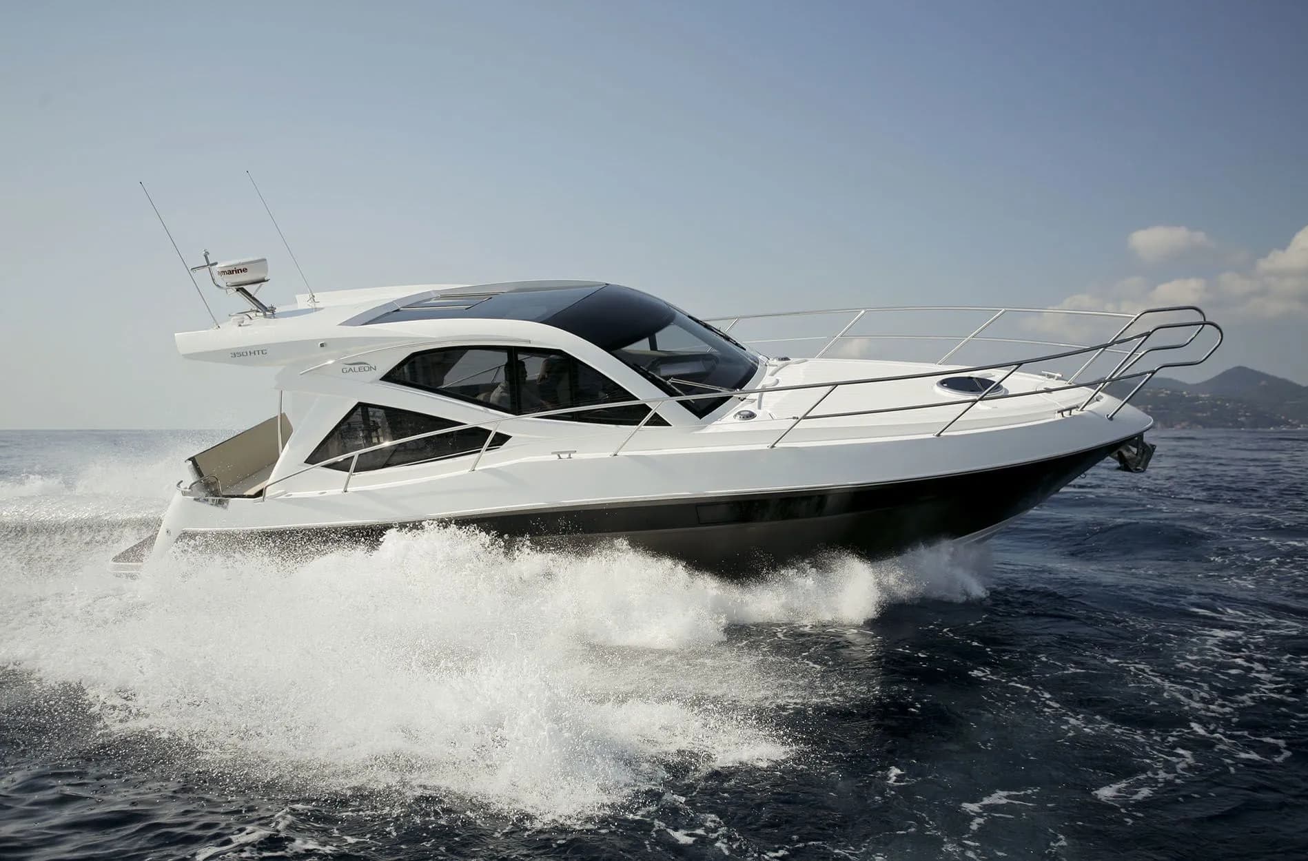 Boat - 11.32m Rostock Galeon 350 Hire