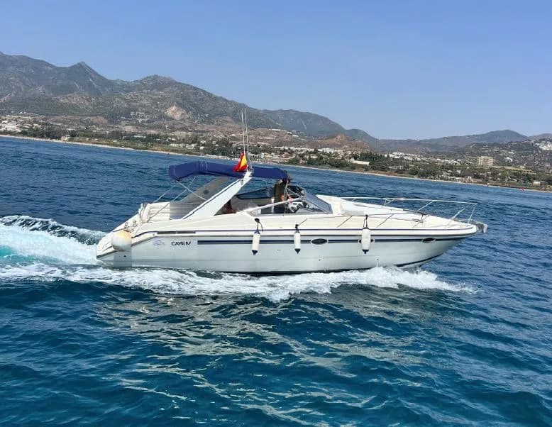 Tekne - Marbella Kiralık Glastron Riviera 350 10.4m Motoryat