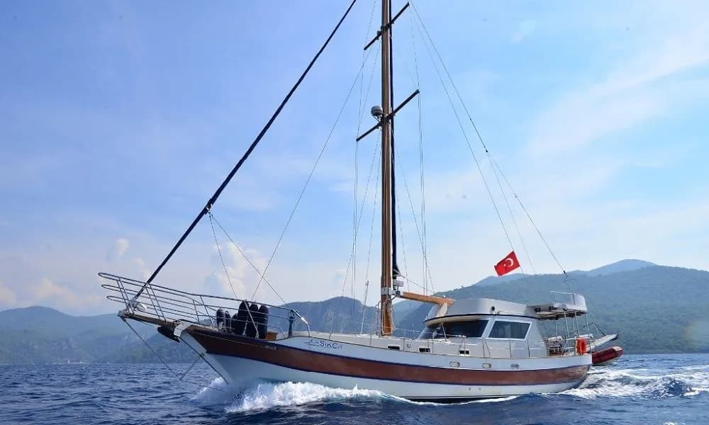 Boat - Charter a 18m 3 Cabin Gulet in Bodrum