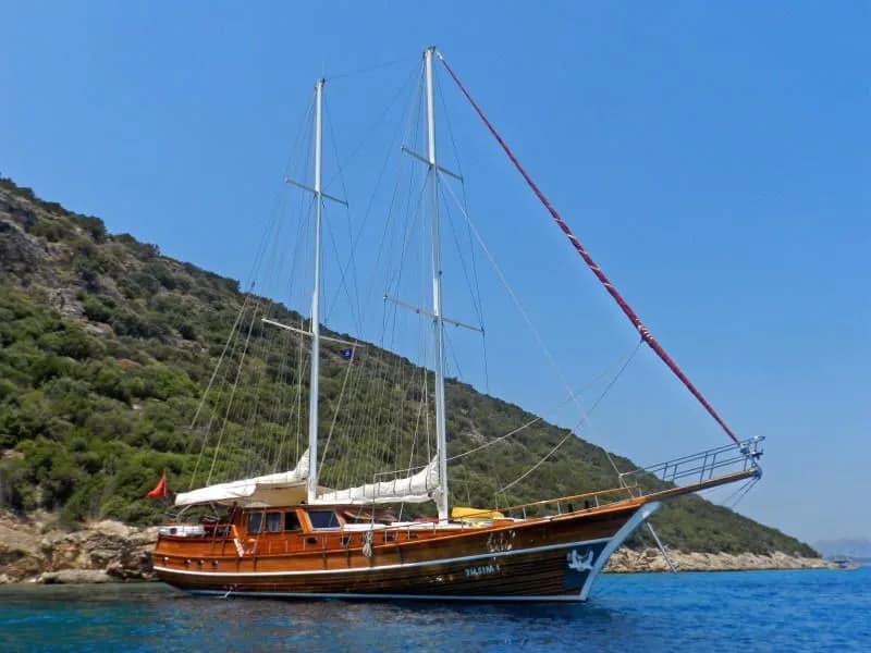 Boat - Explore Bodrum on a 25m 6 Cabin Gulet Rental