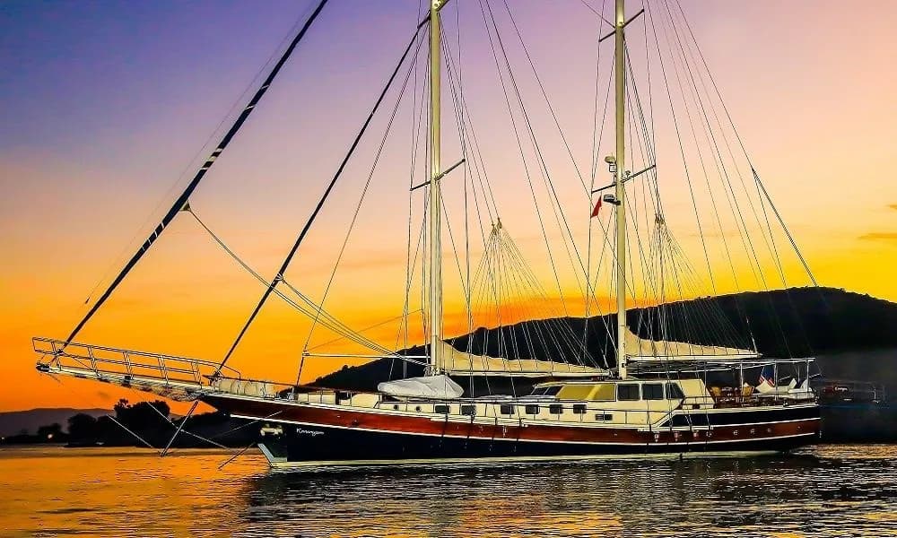 Boat - Explore Bodrum on a 27.8m Rental Boat
