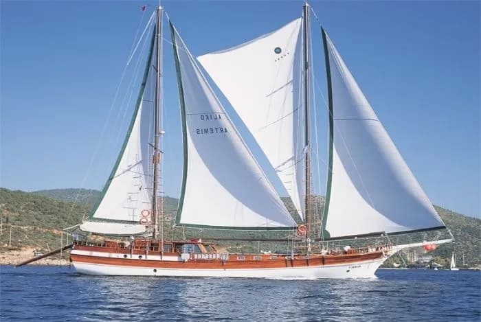Boat - Rent a 30m 6 Cabin Gulet in Bodrum
