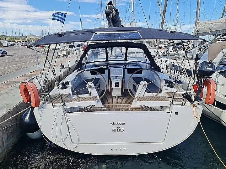 Tekne - Lavrion 12.4m Kiralık Hanse 418