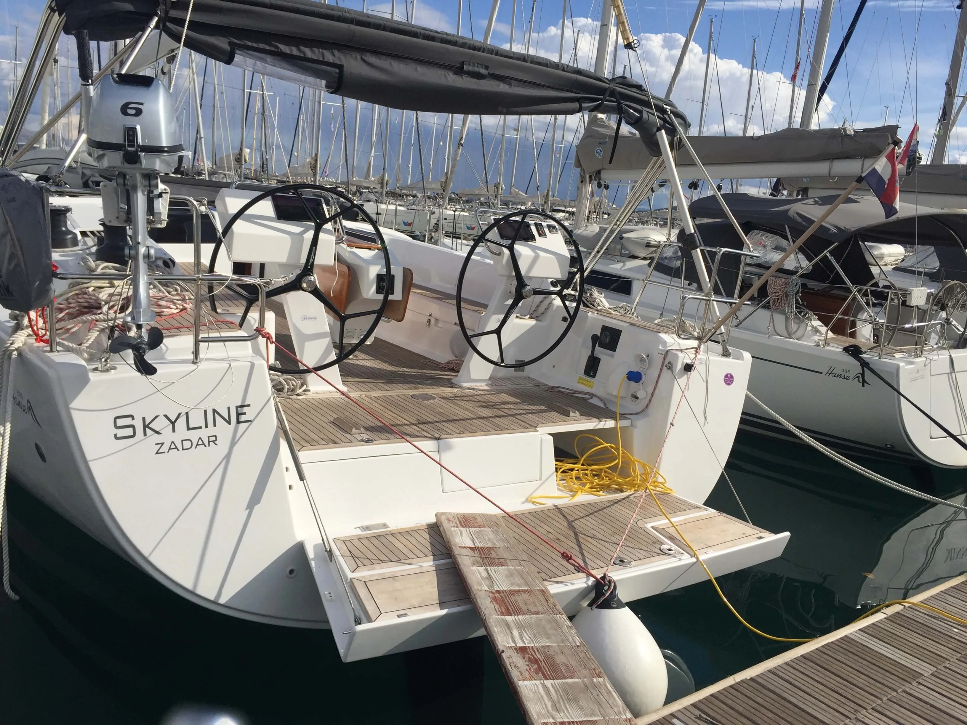 Boat - Charter a 15.4m Hanse 505 Sailing Yacht in Punat