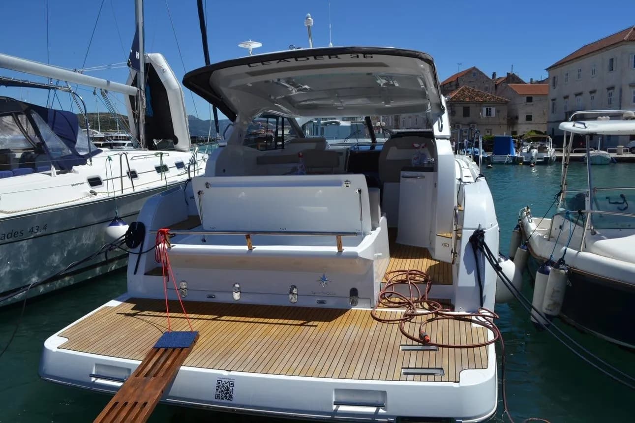 Tekne - Trogir 11.47m Kiralık Jeanneau Leader 36 Motoryat