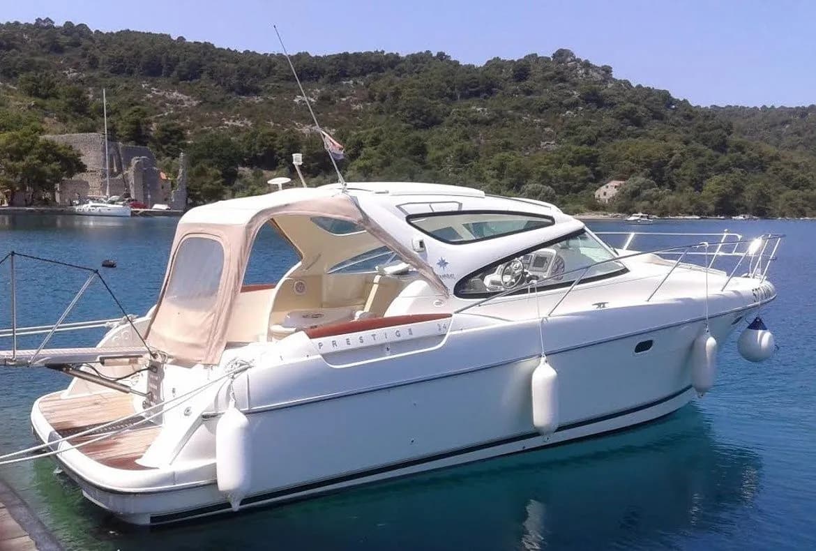 Tekne - Dubrovnik 10.5m Kiralık 2 Kabinli Motoryat