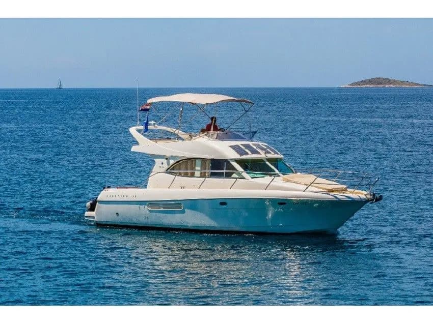 Tekne - Primošten 11.13m Kiralık Jeanneau Prestige 36 Motoryat