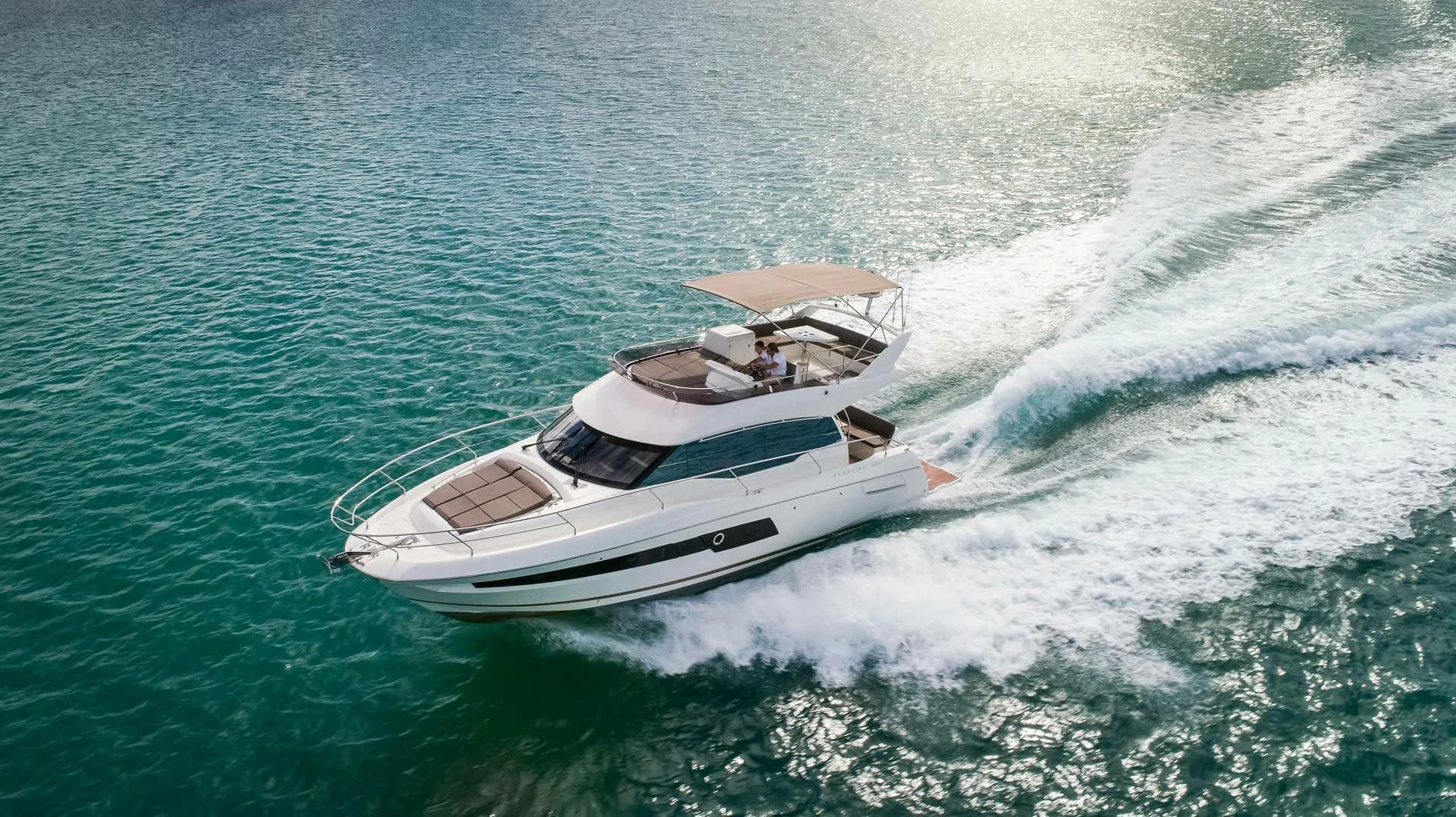 Boat - Rent a 14.29m Motor Yacht in Bandol