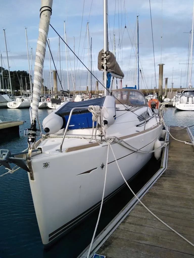 Boat - Rent a 9.96m Sailing Yacht in Saint Malo