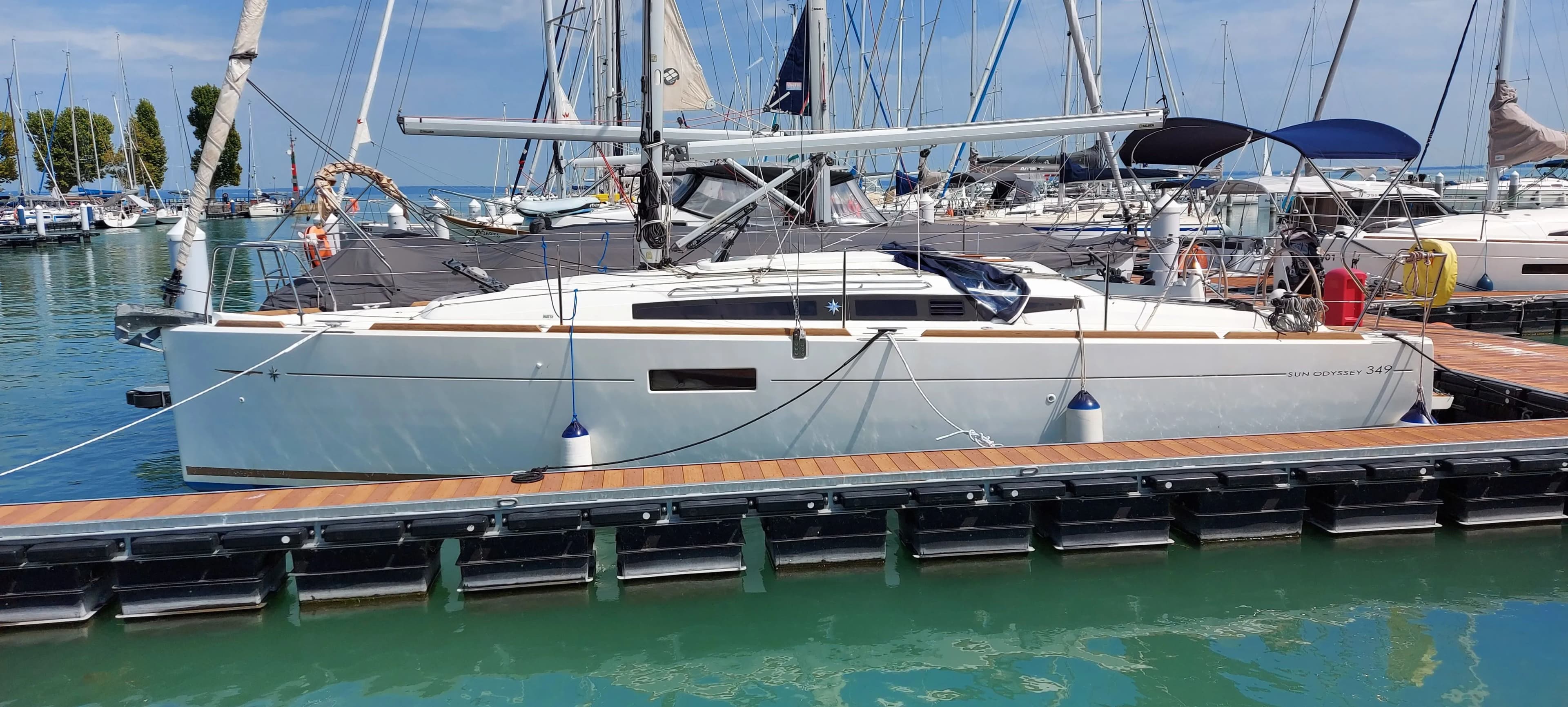 Tekne - Alsoors 10.34m Kiralık Jeanneau Sun Odyssey 349 Yelkenli Yat