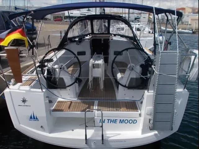 Лодка - Арендуйте 10.34м Jeanneau Sun Odyssey 349 парусная яхта в Гольфо Аранчи
