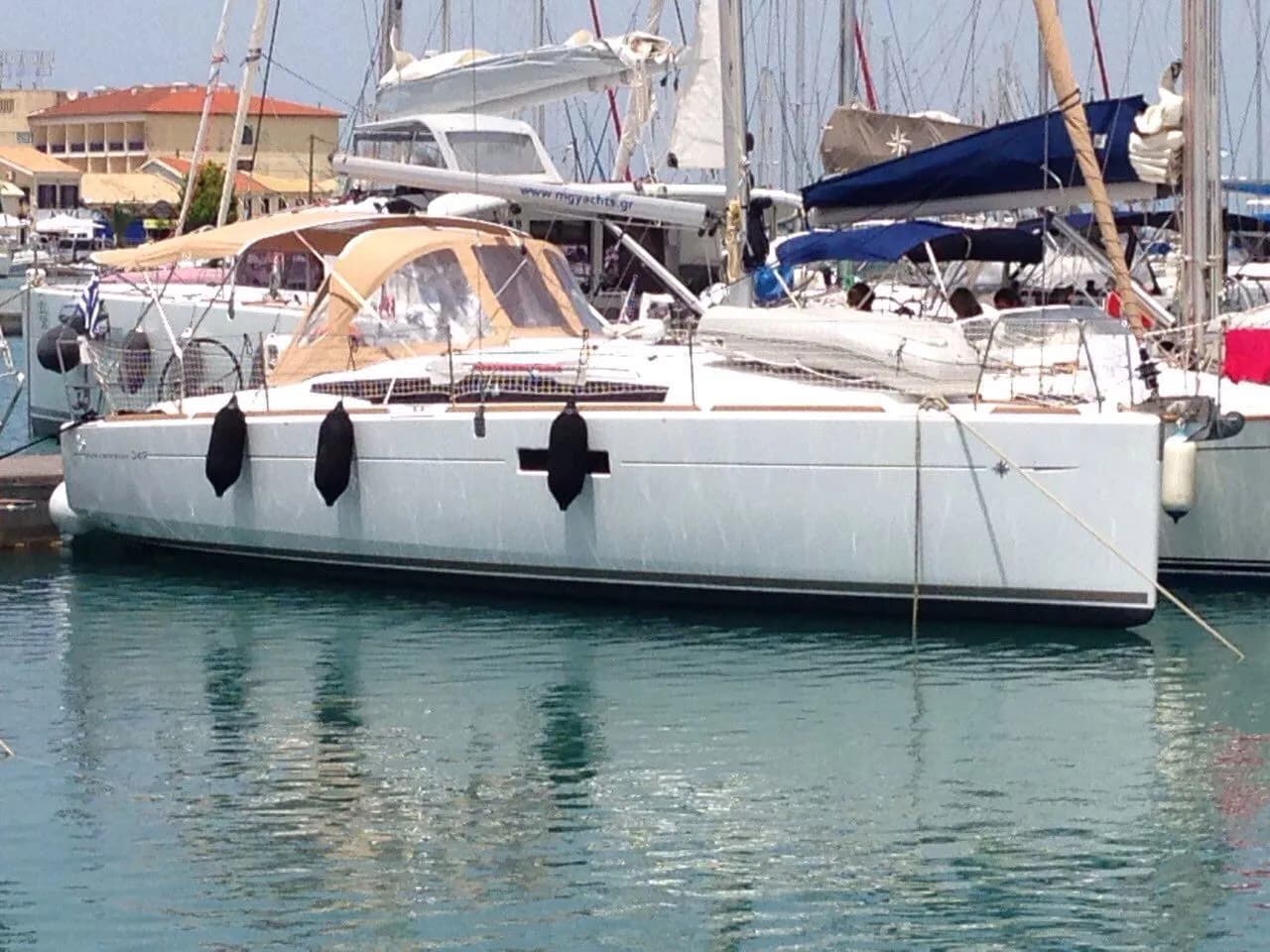 Tekne - Lefkada 10.34m Kiralık Jeanneau Sun Odyssey 349