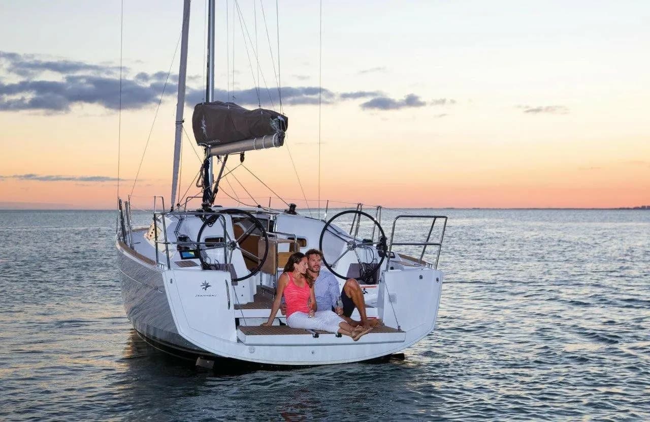 Tekne - Tortola Kiralık Jeanneau Sun Odyssey 349 10.34m Yelkenli Yat