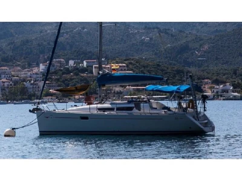 Tekne - Volos 10.94m Kiralık Yelkenli Yat Jeanneau Sun Odyssey 36