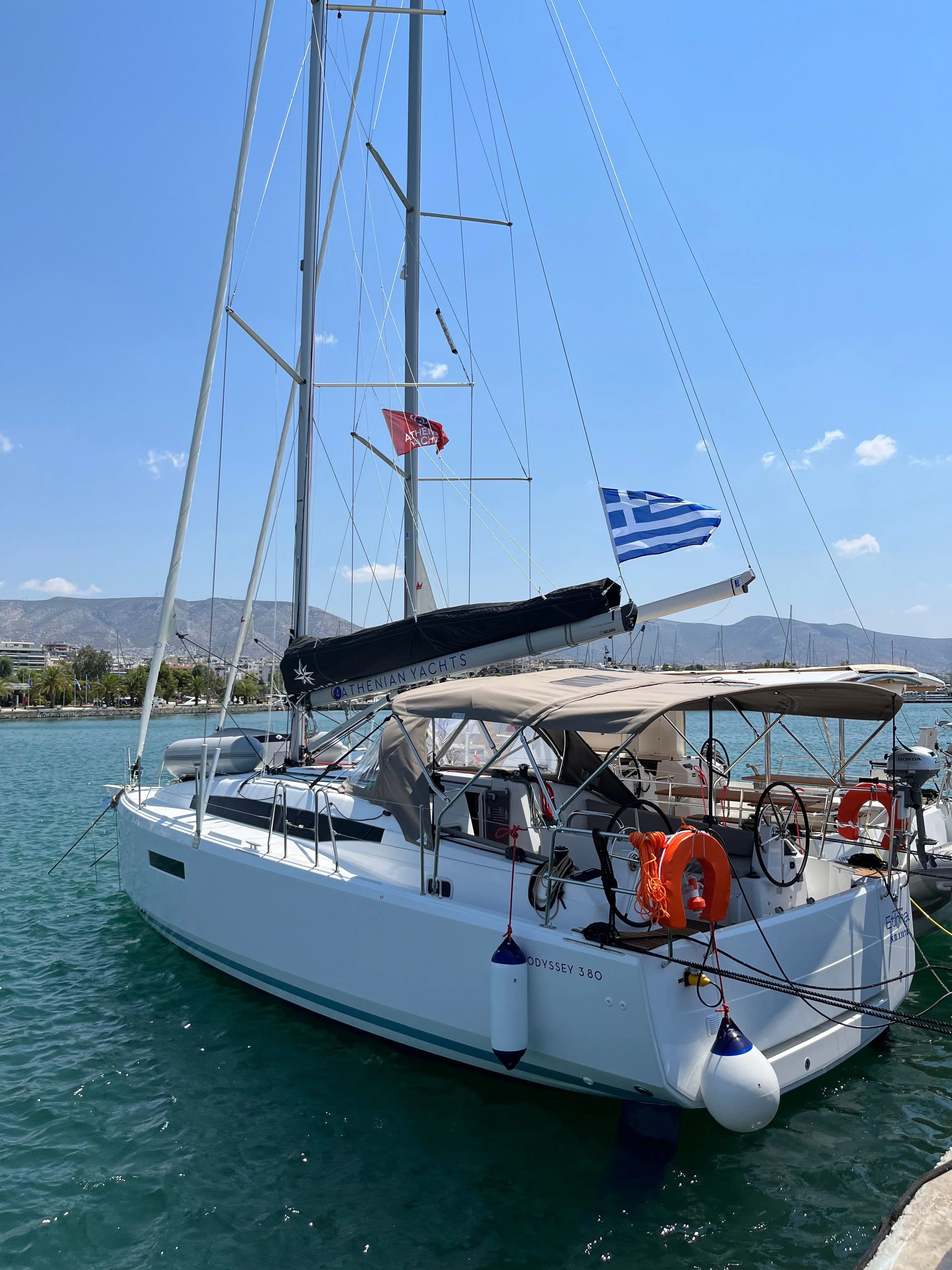 Tekne - Lefkada Kiralık Jeanneau Sun Odyssey 380 11.22m Yelkenli Yat