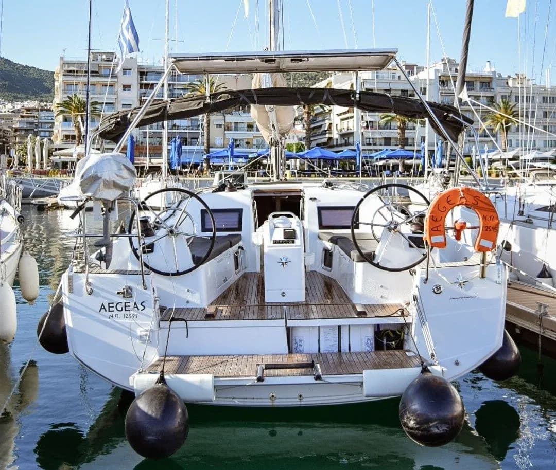 Boat - 12.35m Kavala Boat Hire