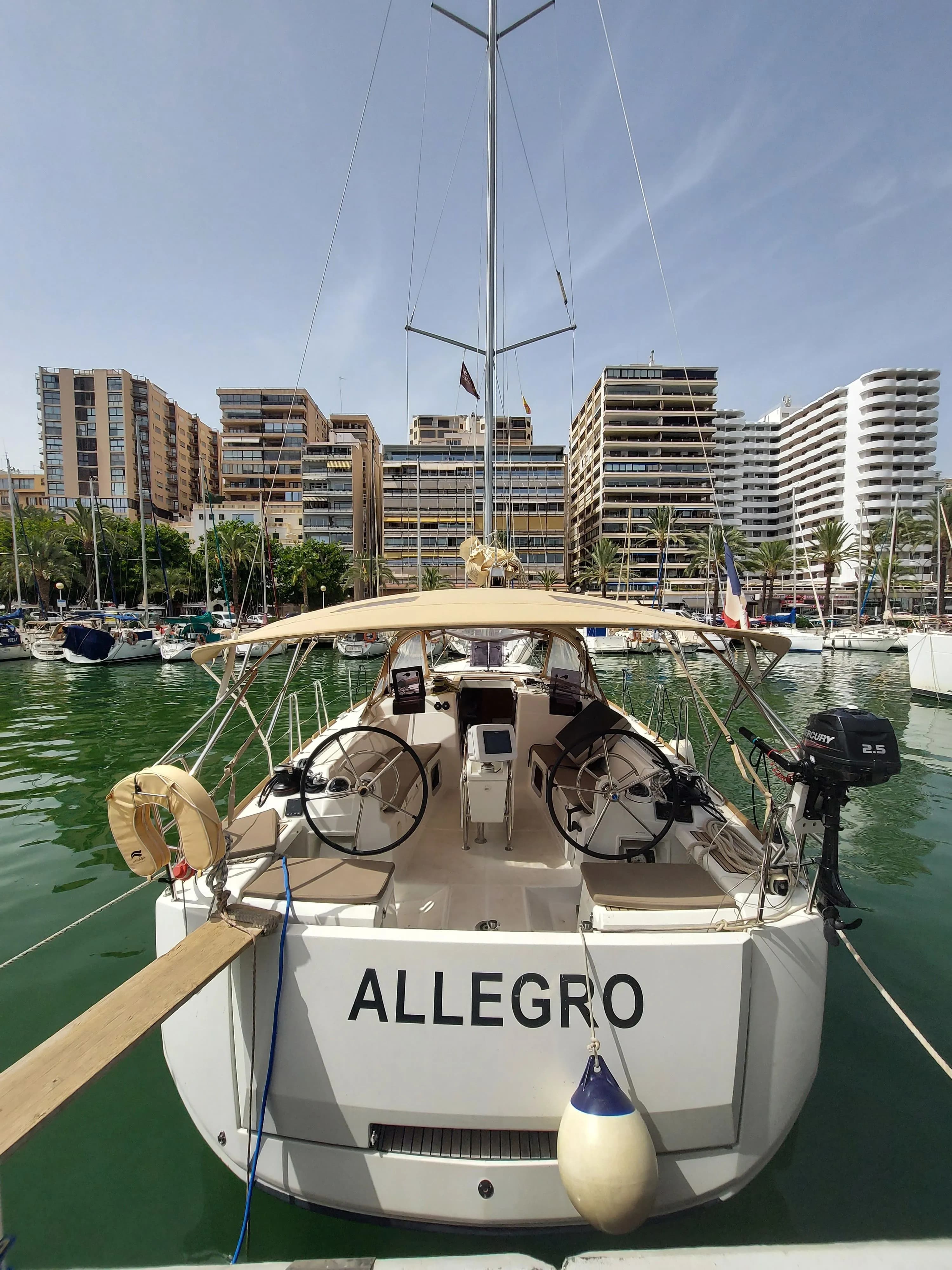 Tekne - Palma de Mallorca 12.76m Kiralık 3 Kabinli Yelkenli Yat
