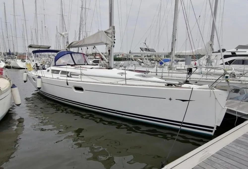 Tekne - Quiberon 12.85m Yelkenli Yat Kiralık