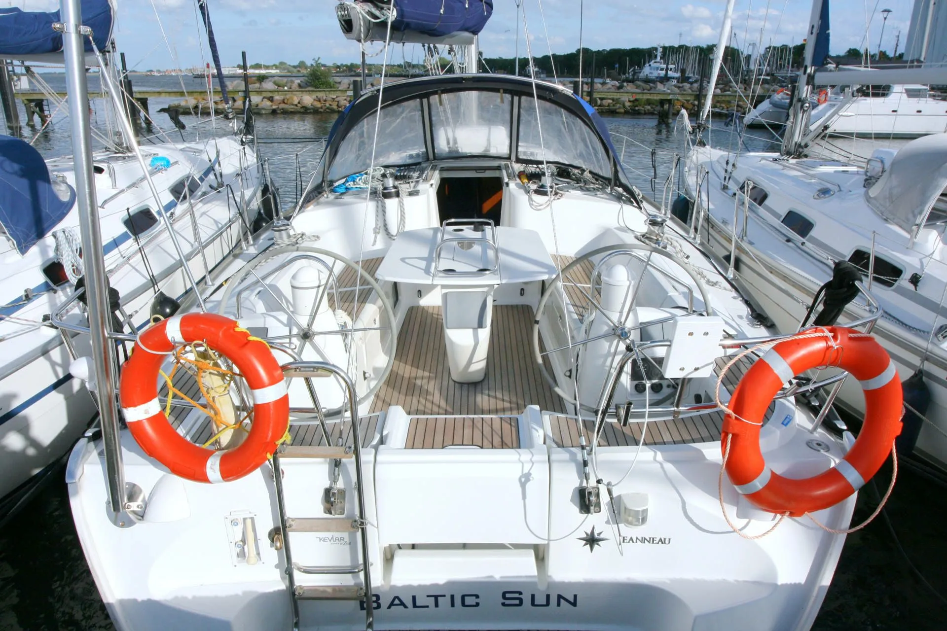 Boat - Charter a 13.21m Sailing Yacht in Flensburg