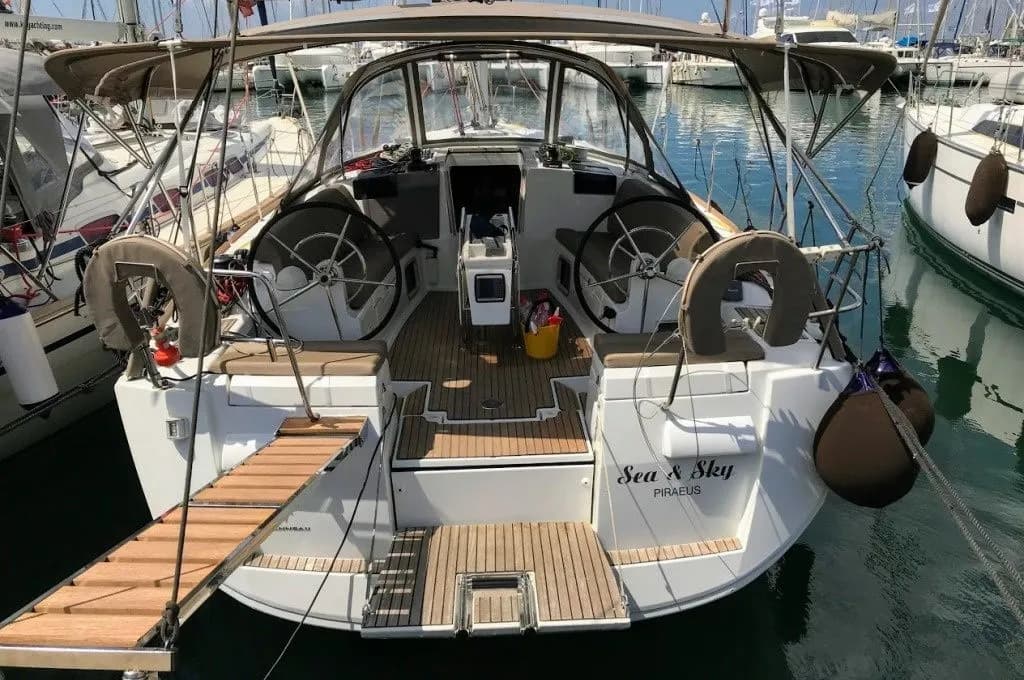 Tekne - Lefkada 13.34m Kiralık 4 Kabinli Yelkenli Yat