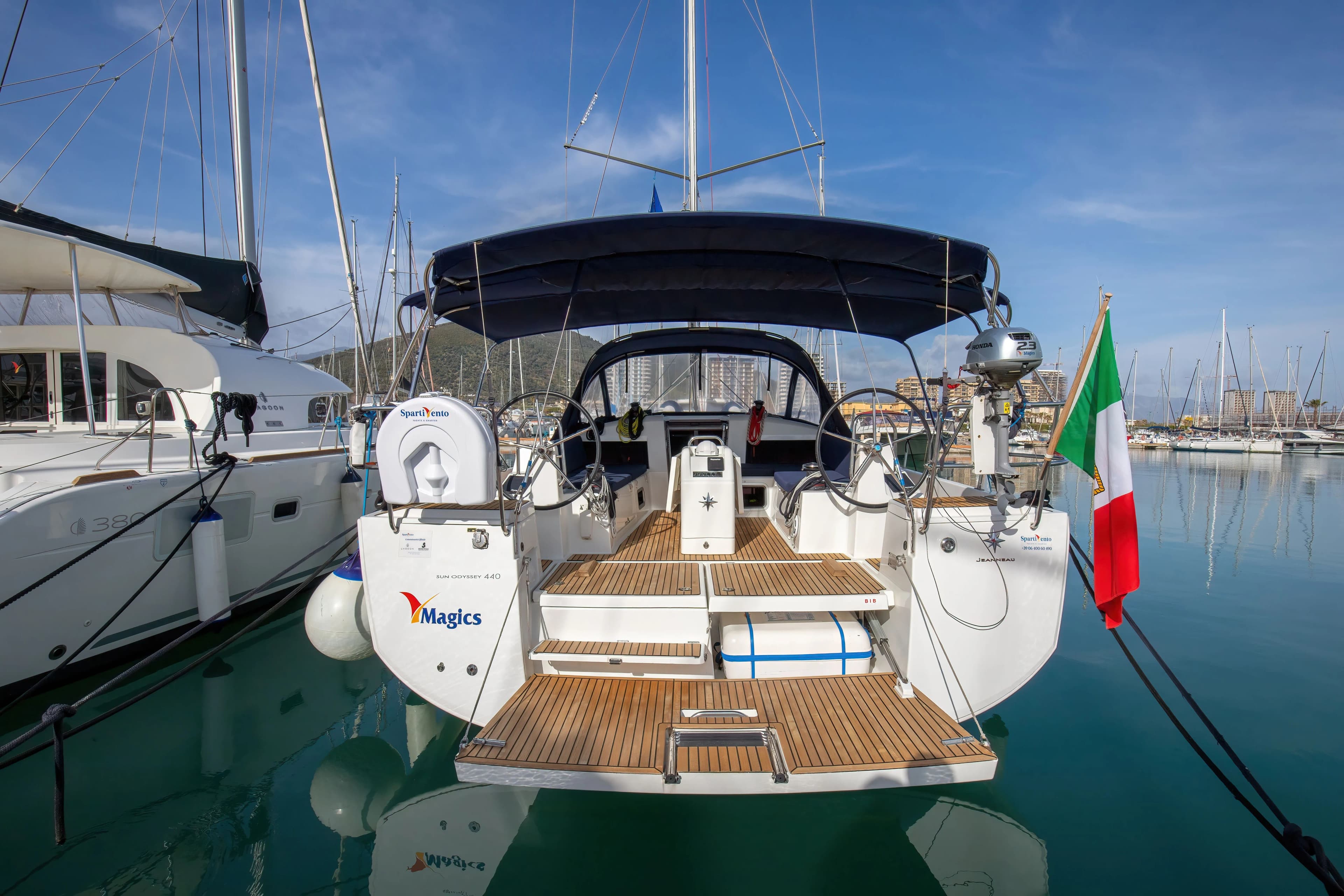 Tekne - Salerno Kiralık Jeanneau Sun Odyssey 440 13.39m 