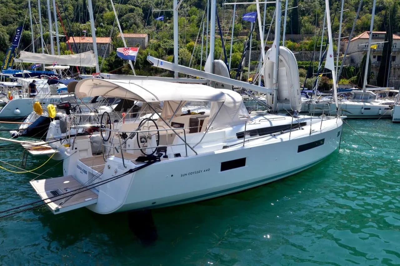 Tekne - Dubrovnik Kiralık Jeanneau Sun Odyssey 440 13m Yelkenli Yat