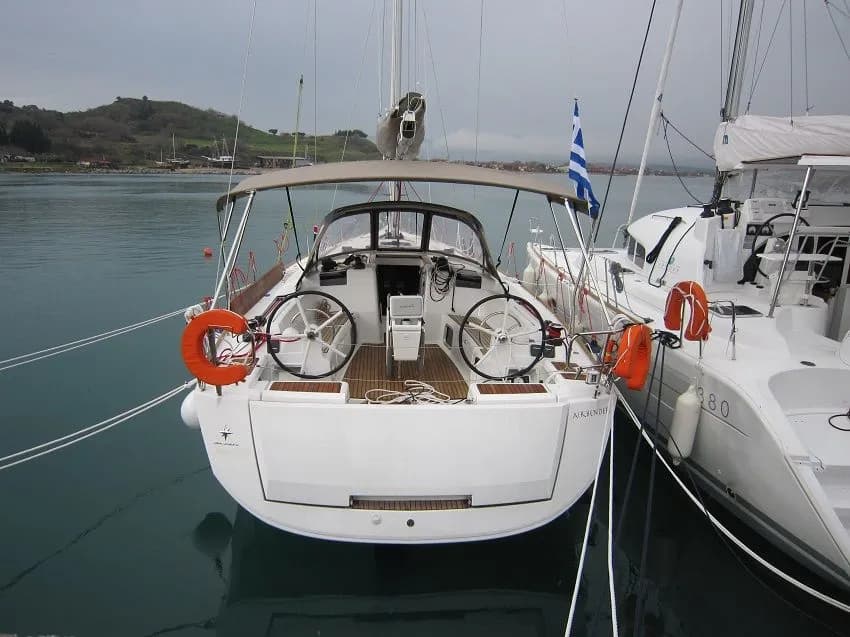 Tekne - Lavrion 13.76m Kiralık Jeanneau Sun Odyssey 449 Yelkenli Yat