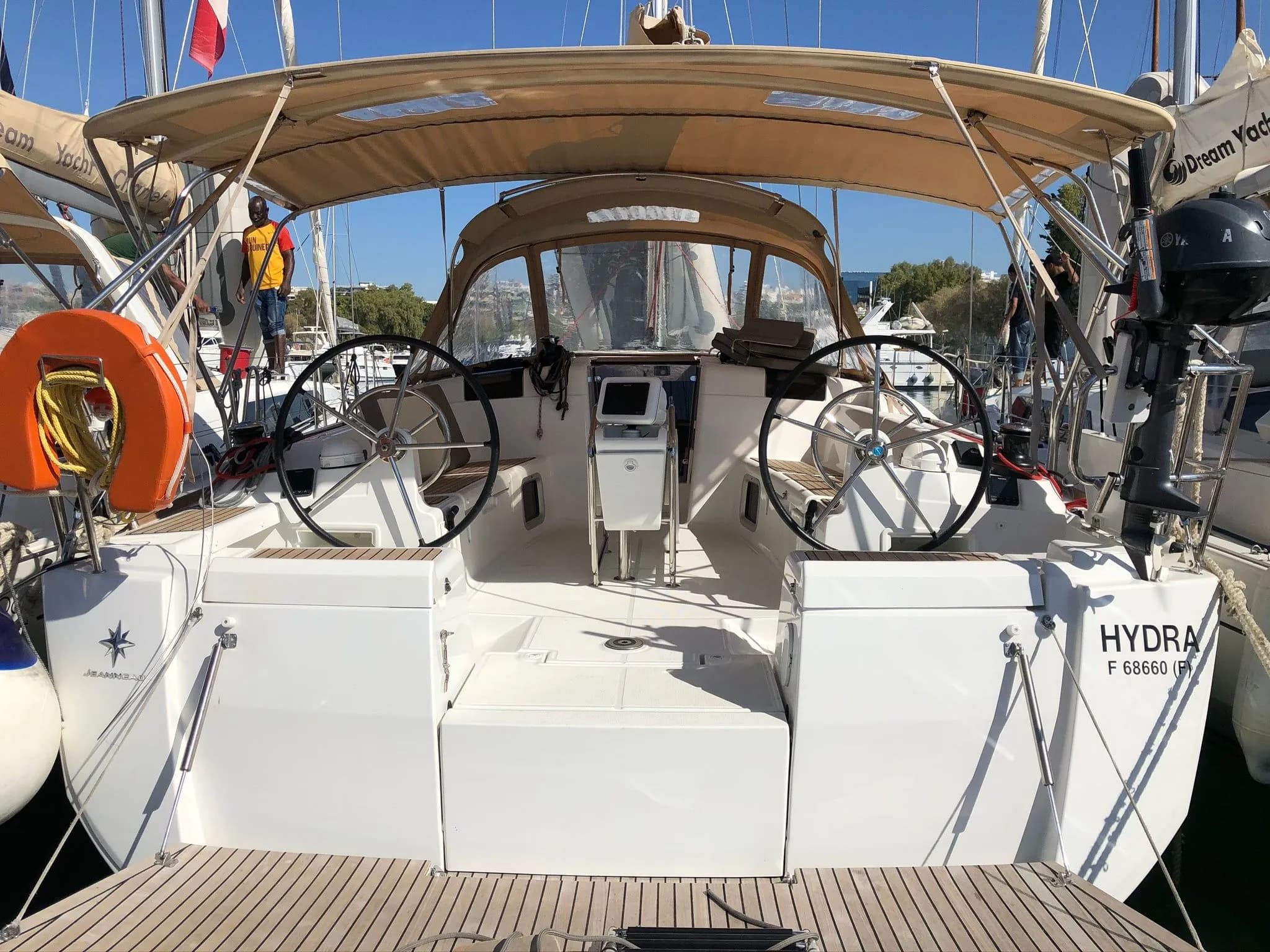 Boat - Rent a 13.34m Boat in Athens