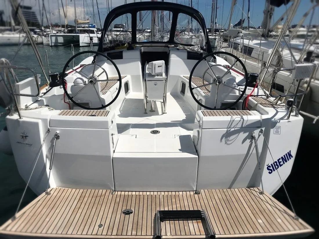 Boat - Charter a 13.34m Jeanneau Sun Odyssey 449 Sailing Yacht in Sukosan