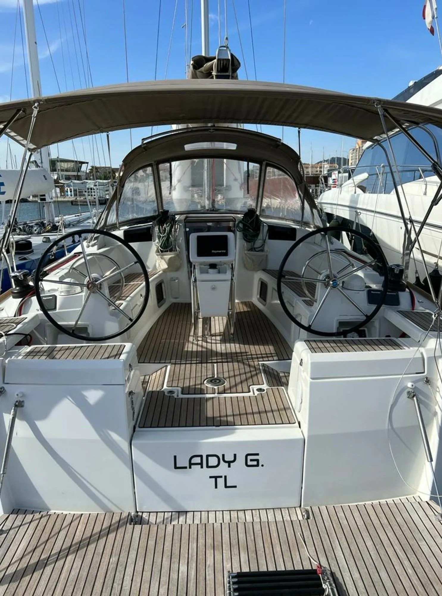Tekne - Hyeres 12.99m Kiralık Jeanneau Sun Odyssey 449