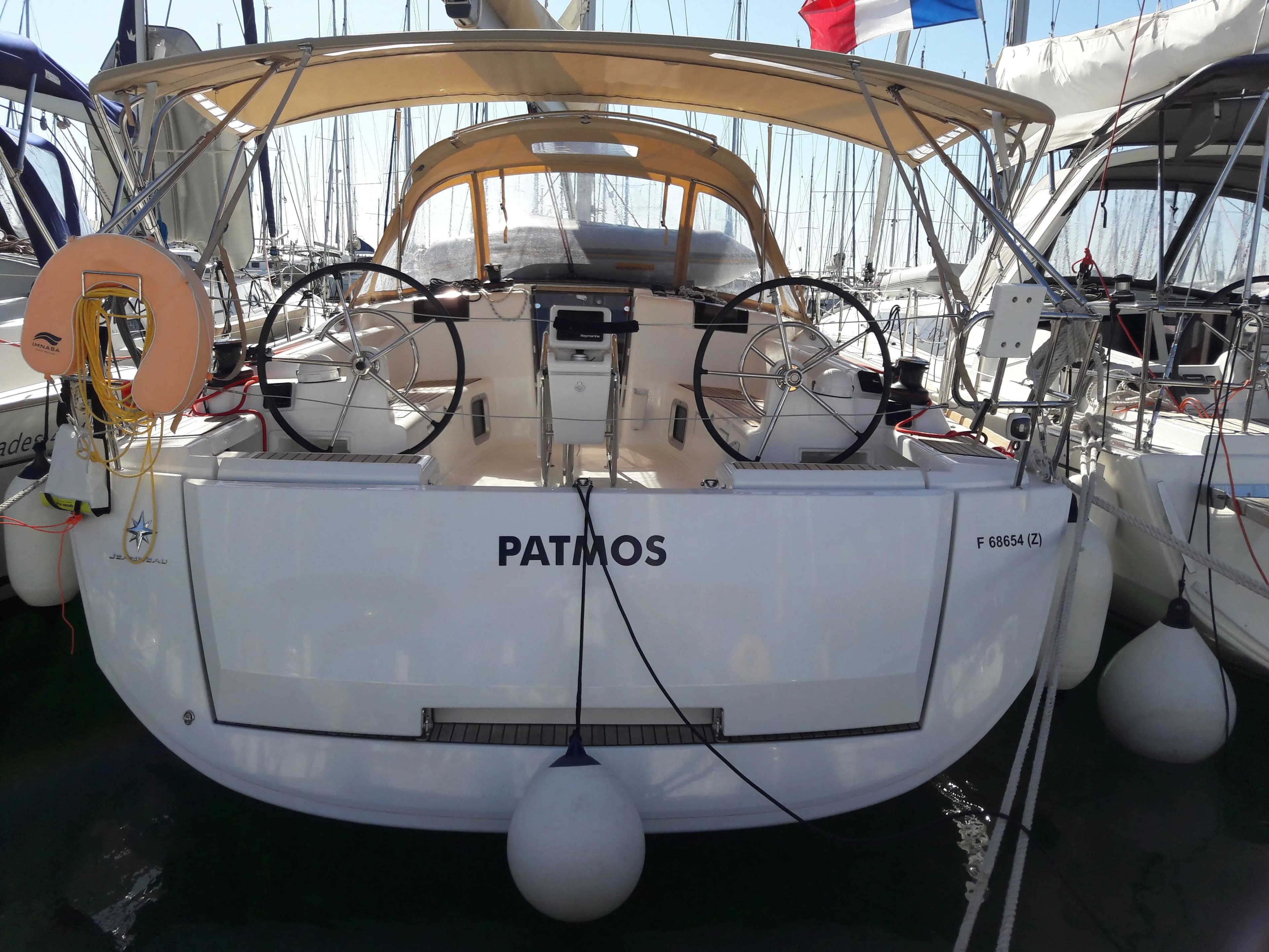 Boat - Explore Athens on a 13.34m 4 Cabin Sailing Yacht Rental