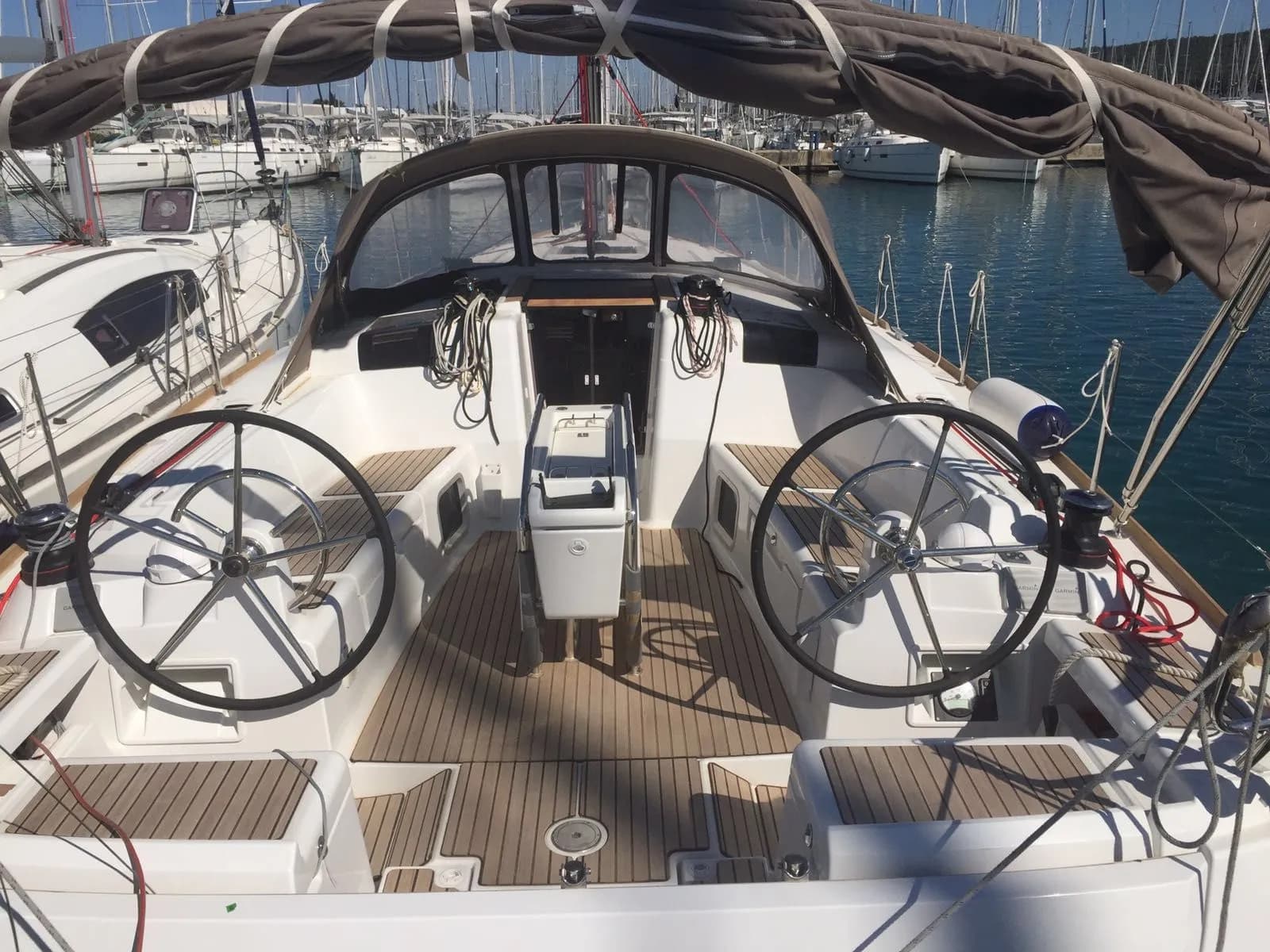 Boat - Explore Sukosan on a 13.34m 4 Cabin Sailing Yacht Rental