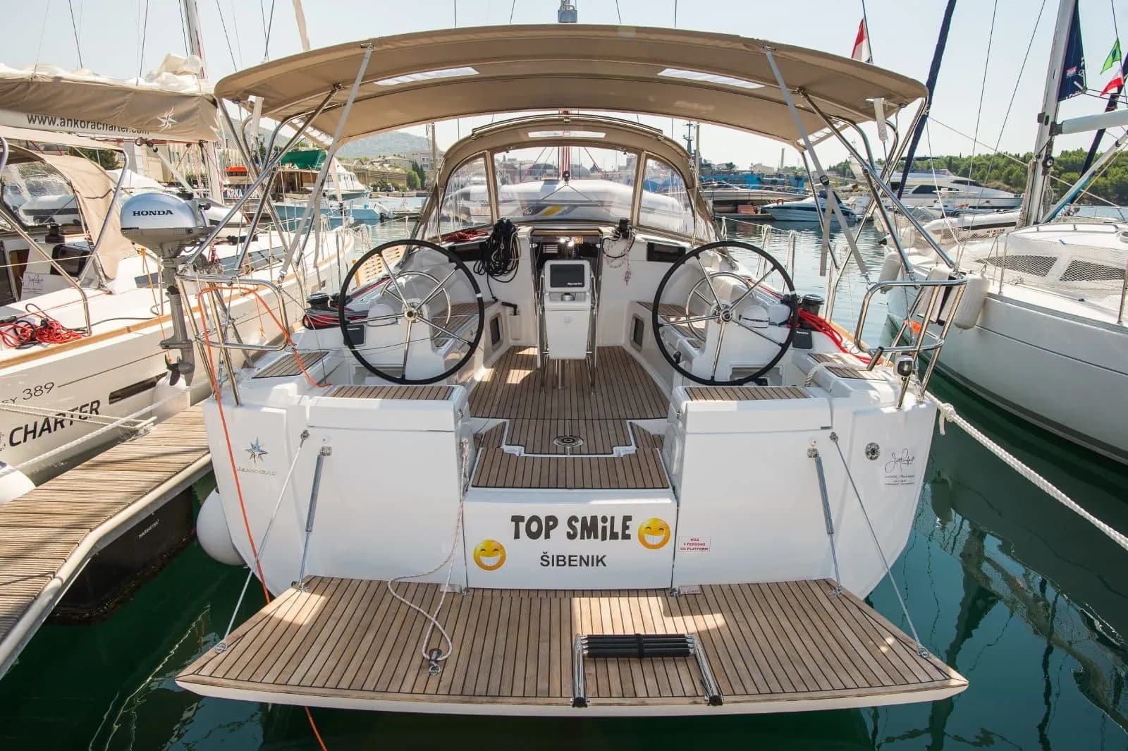 Boat - Charter a 13.34m 4 Cabin Sailing Yacht in Punat