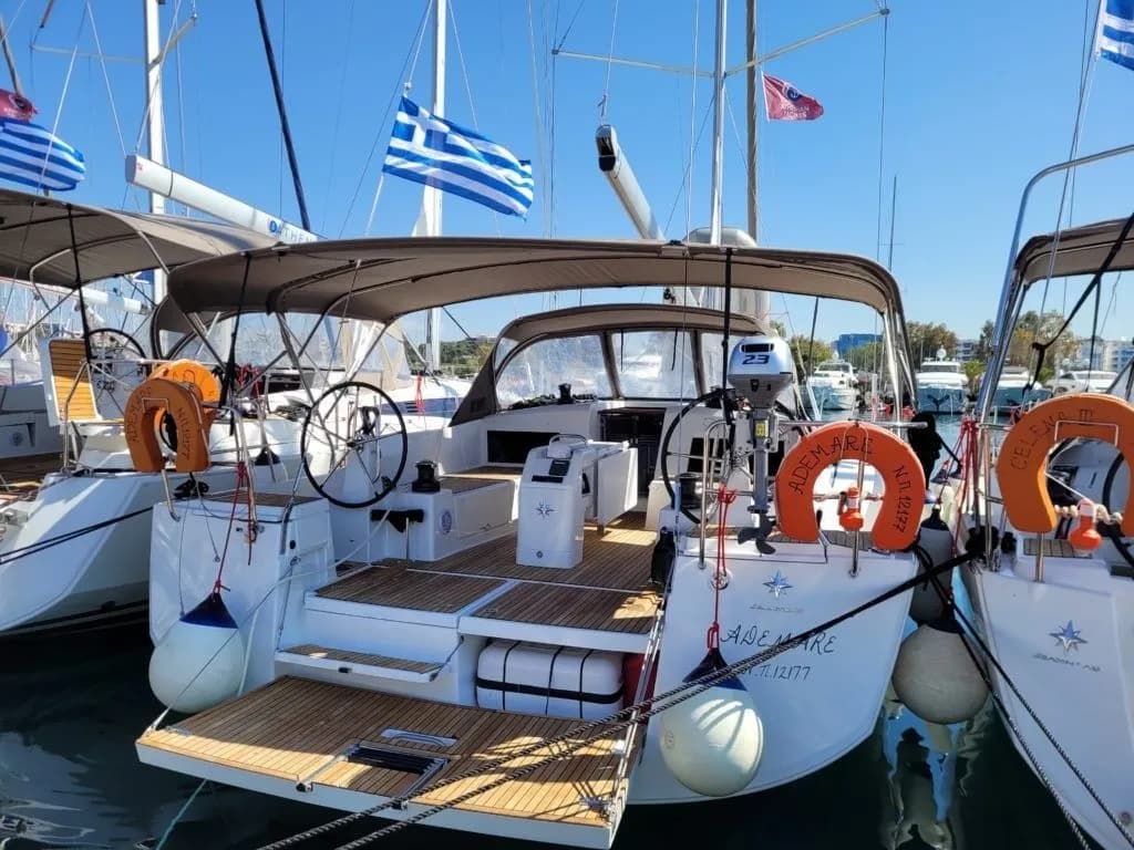 Boat - Rent a 14.32m Jeanneau Sun Odyssey 490 Sailing Yacht in Athens