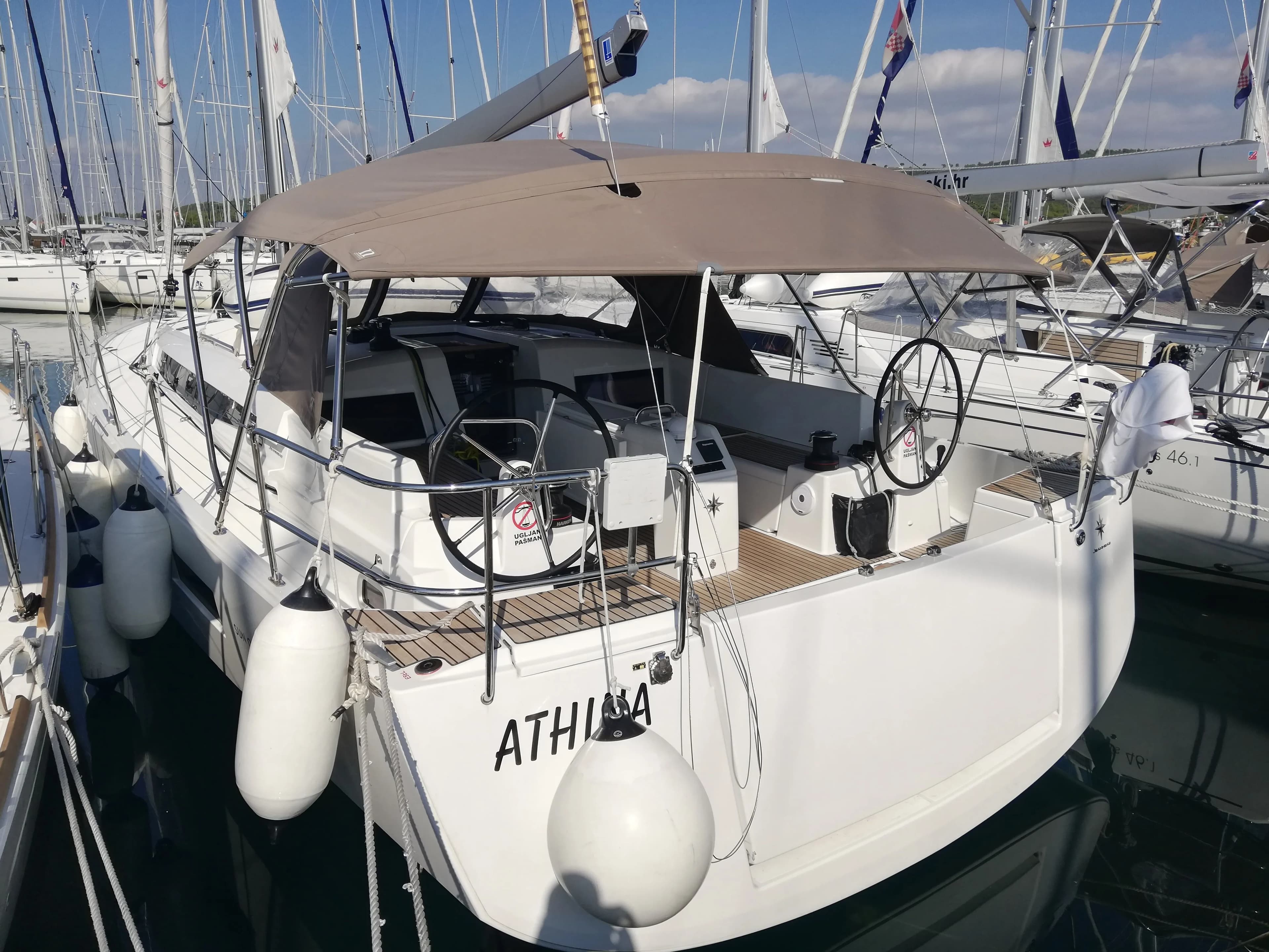 Boat - Explore Sukosan on a 14.42m Rental Sailing Yacht Jeanneau Sun Odyssey 490