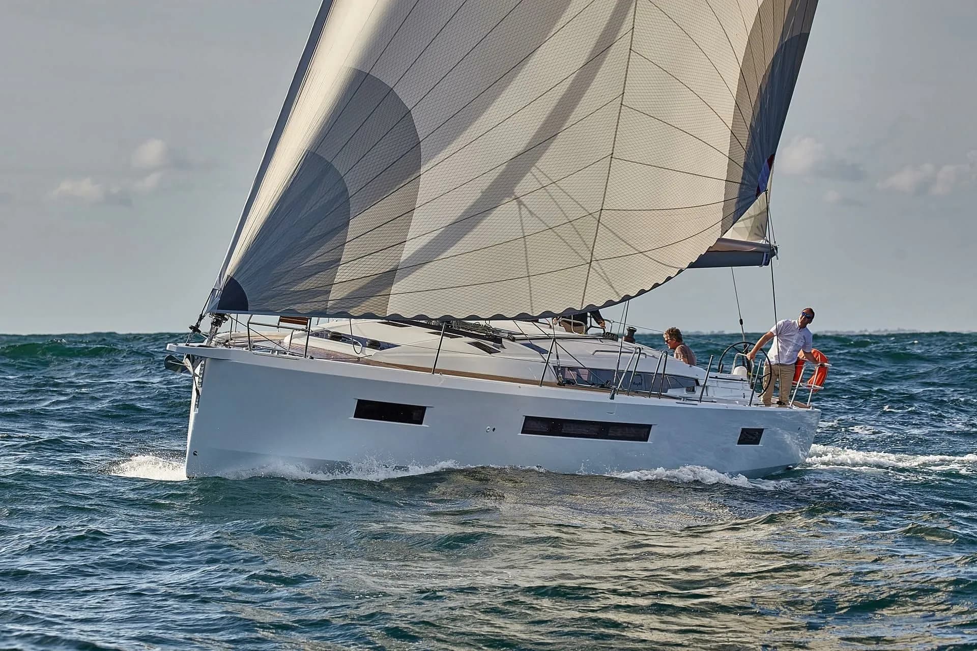 Boat - Charter a 14.42m Boat in Hyeres